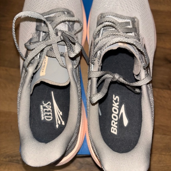 Brooks Launch 10 Gray and Peach Sneakers - Picture 3 of 5